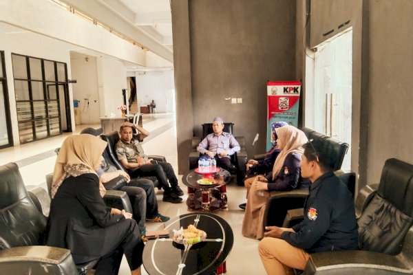 KPU Makassar Gandeng Dinas Pendidikan, Edukasi Pemilih Pemula Lewat Program KPU Mengajar