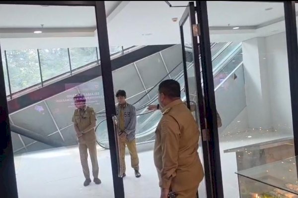 Wali Kota Makassar Geram, Pegawai Kedapatan Santai dan Merokok Saat Jam Kerja