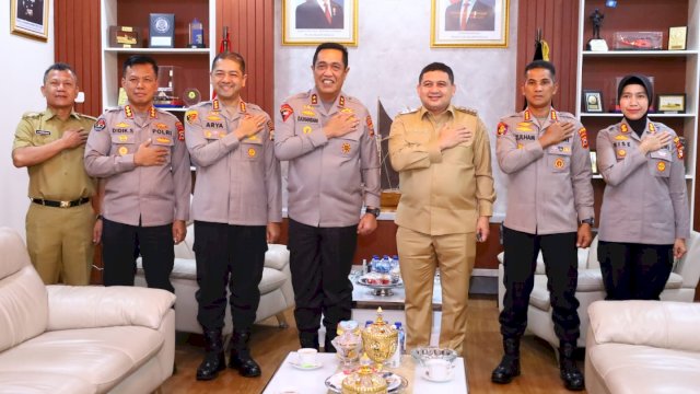 Wali Kota Makassar, Munafri Arifuddin, silaturahmi strategis bersama Kepala Kepolisian Daerah Sulawesi Selatan, Irjen Pol. Djuhandhani Rahardjo Puro.