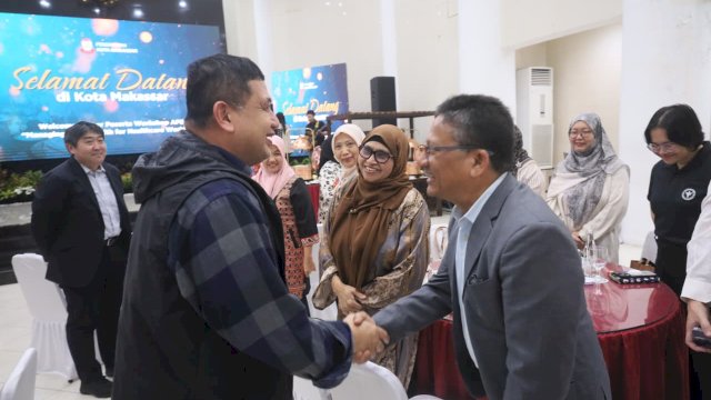Wali Kota Makassar, Munafri Arifuddin bersama Wakil Wali Kota Makassar, Aliyah Mustika Ilham menyambut hangat seluruh peserta Workshop on Managing Child Health for Healthcare Workforce. (Dok. Humas Pemkot Makassar)