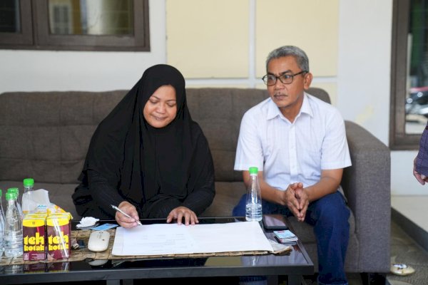 Gubernur Sulsel Serahkan Santunan bagi Korban Kecelakaan ATR 42-500 Asal Luwu Timur