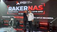 Ketum PSI Kaesang Pangarep Jaketkan Rusdi Masse di Rakernas, Ribuan Kader Sambut Antusias