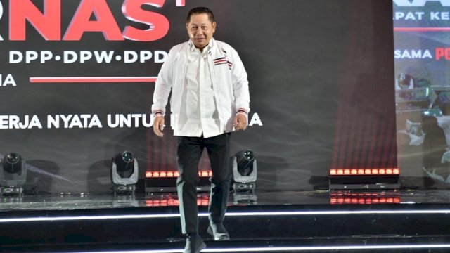 Rusdi Masse Mappasessu (RMS) di Rakernas PSI di Kota Makassar.