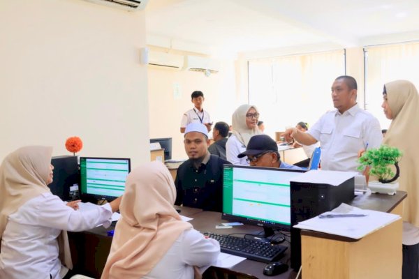 Bupati Ibas Sidak Sejumlah OPD, Tegaskan Kepatuhan Jam Kerja