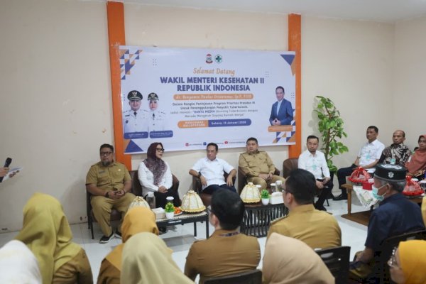 Munafri Dampingi Wamenkes RI Tinjau Inovasi “Hantu Mesra” di Makassar, Perkuat Pemberantasan TBC