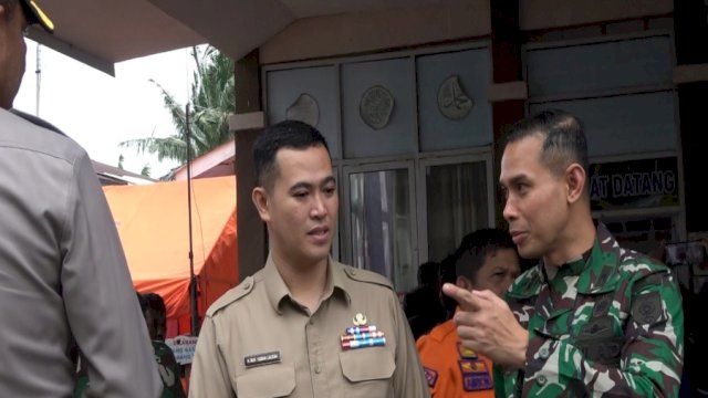 Bupati Pangkep Yusran Lalogau Dampingi Menhub Tinjau Posko Evakuasi Pesawat ATR 42-500