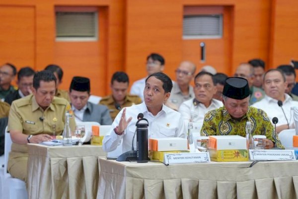Menhut Raja Juli Paparkan Progres Pemulihan Kawasan Terdampak Banjir Bandang di Aceh, Sumatera Utara, dan Sumatera Barat