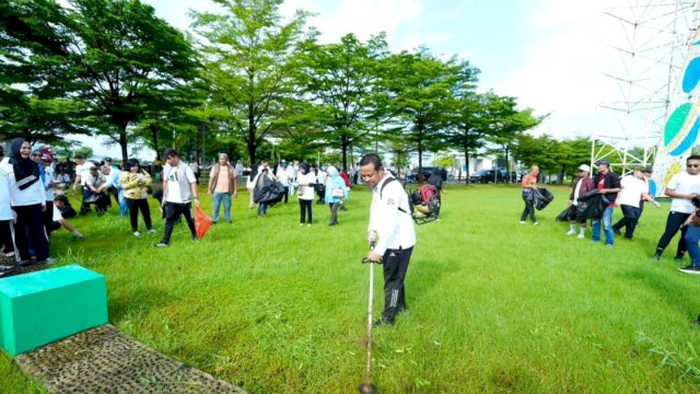 Gubernur Sulsel Implementasikan Gerakan ASRI Lewat Anti Mager dan Korve Bersama Masyarakat