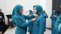 Perkuat Ketahanan Keluarga, Ketua TP PKK Makassar Resmi Lantik 13 Ketua Kecamatan