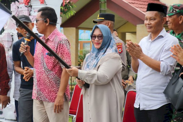 Wabup Puspawati Lepas Pawai Ta’aruf MTQ XI Tampilkan Semangat Persatuan dan Syiar Qur’ani