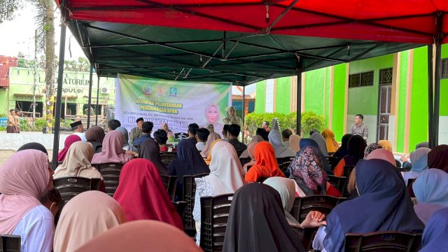 Anggota DPRD Provinsi Sulawesi Selatan dari Fraksi PKB, Fadillah Fahriana.