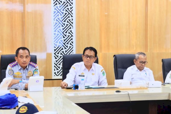 Pemkab Lutim Bahas Usulan Check Point Kepabeanan di Pelabuhan Waru-Waru Lampia