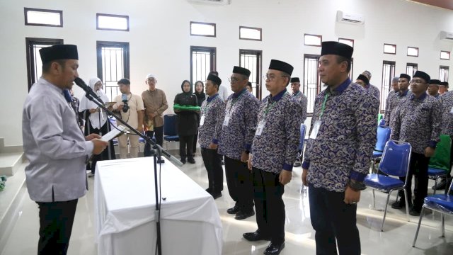 Kukuhkan Dewan Hakim MTQ XI Lutim, Bupati Ibas Tekankan Profesionalisme Penilaian