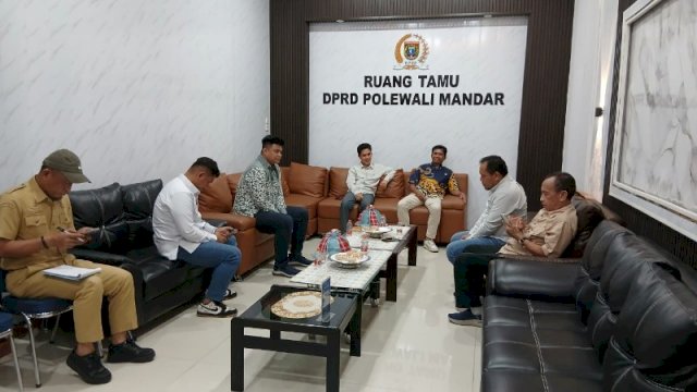 Bahas Publikasi Kedewanan, DPRD Pangkep Studi Tiru ke Polman
