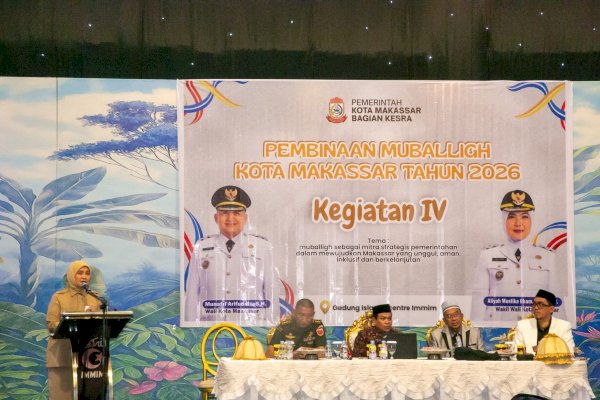 Aliyah Mustika Ilham Ajak Muballigh Menjadi Penyejuk di Tengah Tantangan Zaman