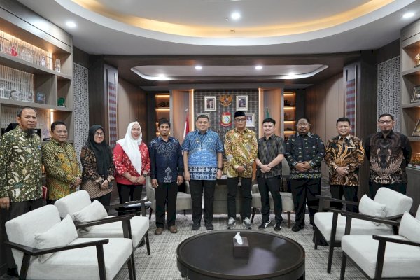 Calon Jemaah Haji Makassar Siap Terbang April 2026, Wali Kota Diminta Lepas