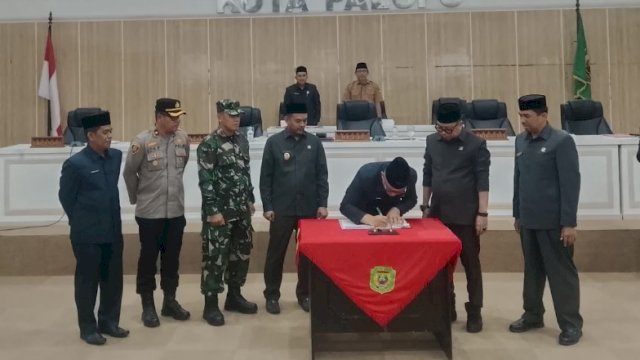 Rapat Paripurna DPRD Palopo Tetapkan Dukungan Provinsi Luwu Raya