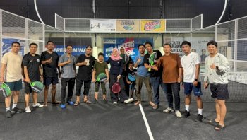 Hangatkan HPN 2026, Kiki Lutfi dan Jurnalis DPRD Sulsel Main Padel Bersama