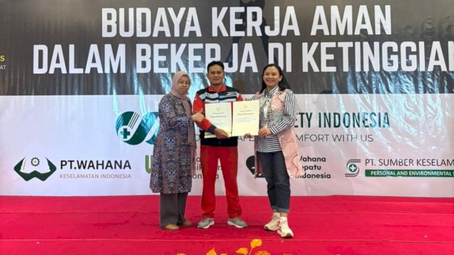 Bumi Karsa meraih Penghargaan Keselamatan dan Kesehatan Kerja (K3) kategori Platinum.