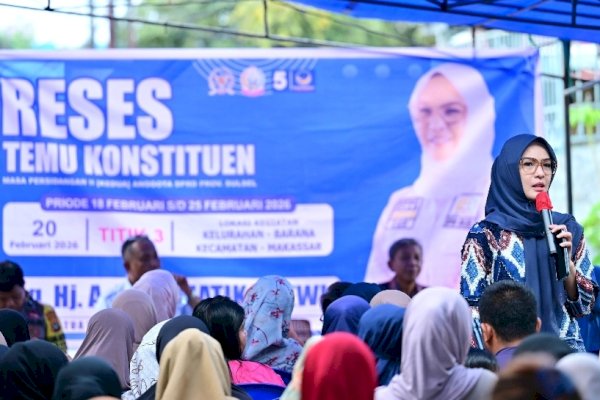 Temui Warga Barana, Ketua DPRD Sulsel Rachmatika Dewi Tampung Aspirasi Pendidikan dan Kesehatan