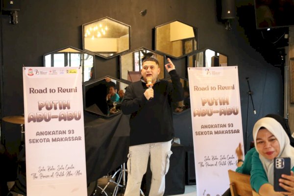 Wali Kota Makassar Pererat Kebersamaan Alumni se-Kota Makassar di Bazar Road To Reuni Angkatan 93