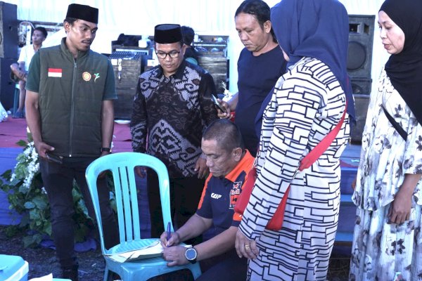 Seberangi Danau Towuti, Bupati Ibas Pastikan Aspirasi Warga Tertangani