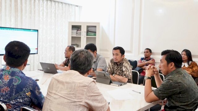 Kadis DBMBK Hadiri Rapat Pembahasan Preservasi Jalan Multi Years Contrak Paket 6