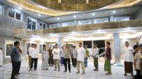 Tinjau Masjid Istiqomah, Bupati Lutim Ibas Minta Desain Tetap Sederhana dan Elegan
