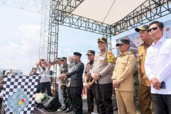 Gubernur Sulsel Bersama Bupati Bantaeng Lepas Peserta Mudik Gratis di CPI Makassar