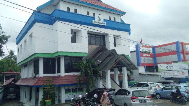 Serambi 2026 Digelar di Bone, Bank Sulselbar Soppeng Dukung Penukaran Uang