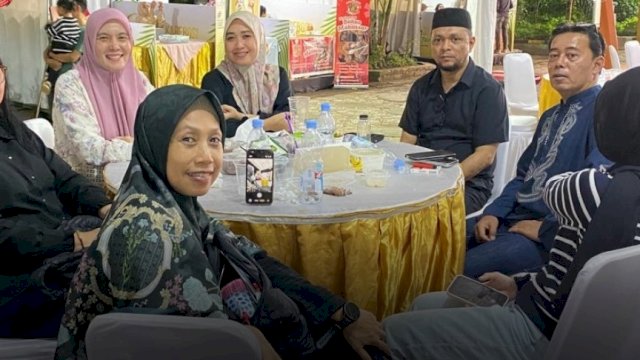 Kepala Diskop UKM Makassar, Arlin Ariesta, menghadiri penutupan Karebosi Ramadhan Fair 2026