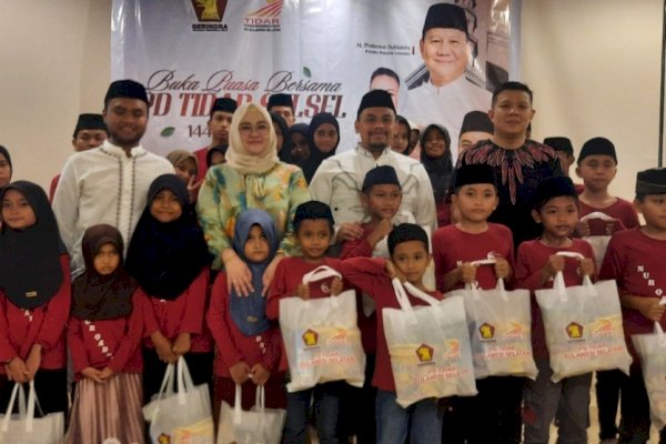 TIDAR Sulsel Berbagi Ramadan, Vonny Ameliani Santuni Puluhan Anak Panti di Makassar