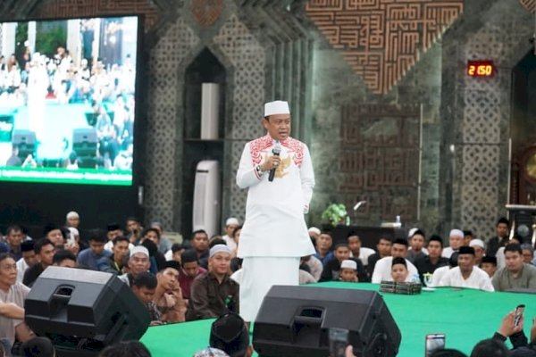 Jajaran Dispar Makassar Kompak Hadiri Peringatan Nuzulul Qur’an 1447 H