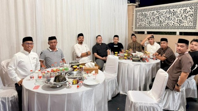 Ketua DPP Partai Solidaritas Indonesia (PSI) Bidang Advokasi dan Litigasi, Irfan Aghasar, menggelar agenda buka puasa bersama.