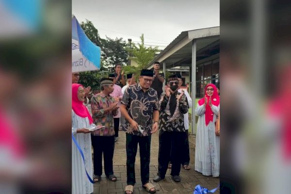 Resmikan Lapangan Olahraga Antang, Supratman: Jadikan Ruang Kebersamaan Warga
