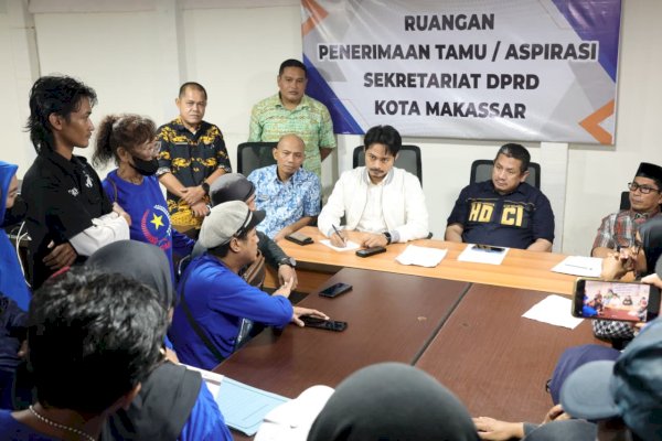PKL Resah Direlokasi, DPRD Makassar Minta Pemkot Tunda Penertiban