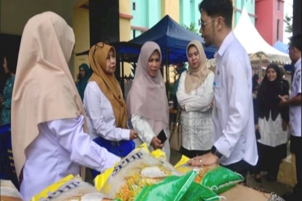 Pangkep Gelar Gerakan Pangan Murah, Sediakan Beras dan Minyak Murah