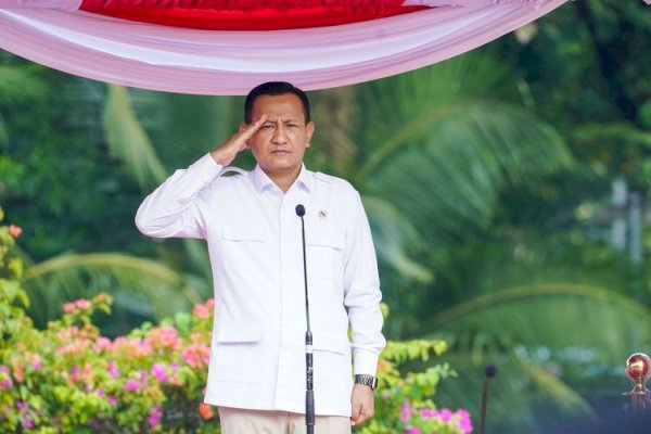 Wamenhut Dorong Transformasi Tata Kelola Kehutanan yang Transparan dan Profesional