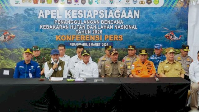 Menteri Kehutanan Hadiri Apel Kesiapsiagaan Karhutla Nasional 2026 di Riau