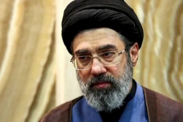 Anak Ali Khamenei, Mojtaba Khamanei Resmi Jadi Pemimpin Tertinggi Iran