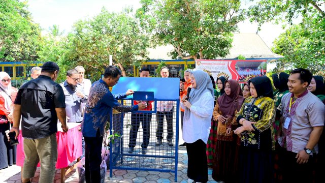 Wagub Sulsel Edukasi Siswa Sidrap Pilah Sampah Sejak Dini, Tumbuhkan Budaya Peduli Lingkungan