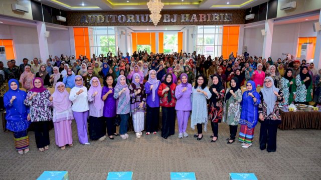 Wagub Sulsel Dorong Perempuan Parepare Jadi Motor UMKM dan Ketahanan Keluarga.
