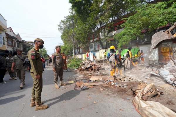 Pemprov Sulsel Tertibkan Lapak di Kawasan SMKN 4 Makassar, Dapat Dukungan Masyarakat Sekitar
