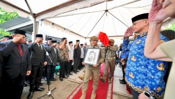 Tangis Iringi Pelepasan Tautoto Tanaranggina, Sekda Sulsel: Kita Saksi Kebaikan Almarhum