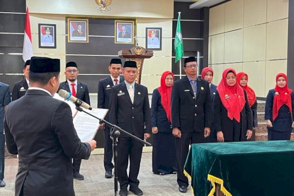 Wali Kota Parepare Segarkan Organisasi, Belasan Pejabat Dilantik
