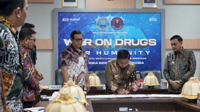 Tasming Hamid Teken Hibah Lahan, Percepat Pembentukan BNN Parepare
