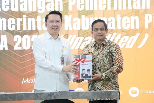 Komitmen Transparansi, Pinrang Serahkan LKPD 2025 dan Bidik WTP ke-14
