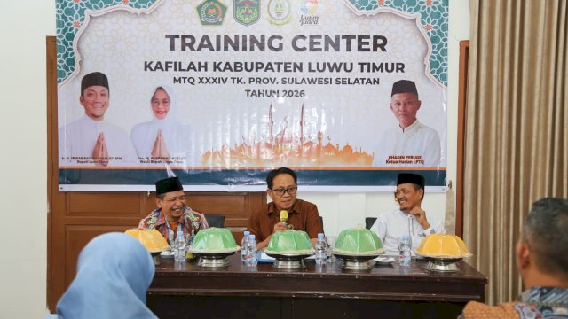 Sekretaris Daerah Kabupaten Luwu Timur, Dr. Ramadhan Pirade mewakili Bupati membuka kegiatan Training Center (TC) Kafilah Kabupaten Luwu Timur.