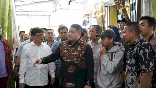 Wali Kota Makassar, Munafri Arifuddin, melakukan peninjauan langsung ke kawasan New Makassar Mall.