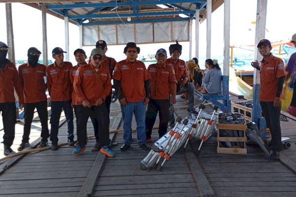 Janji Munafri Terbukti, 40 Lampu Solar Cell Terpasang di Wilayah Kepulauan, Kapal Menyusul